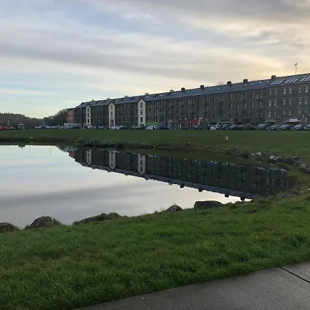 The Waterside Frühstückspension