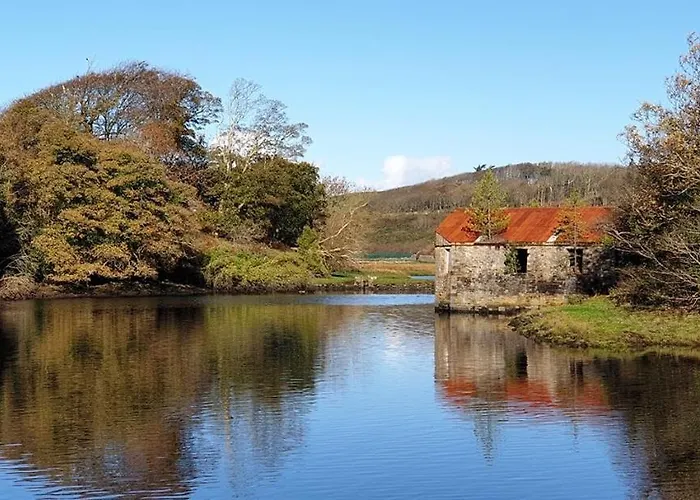 The Waterside 3* Вэстпорт