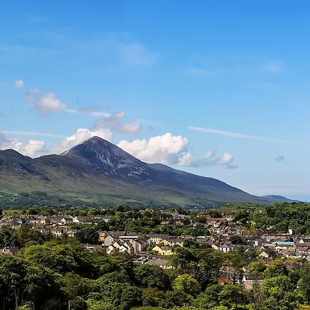 Oda ve Kahvaltı The Waterside 3*