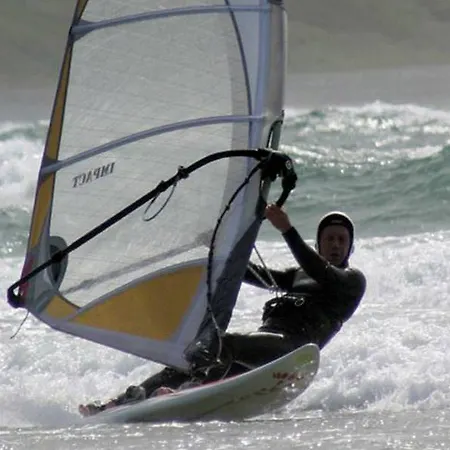 Oda ve Kahvaltı The Waterside