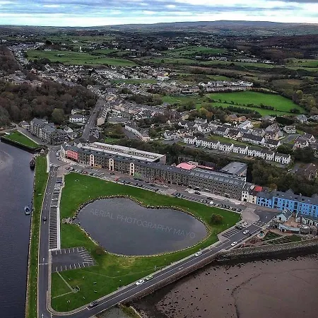 The Waterside 3* Westport