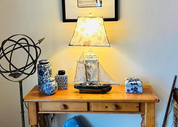 The Waterside Вэстпорт