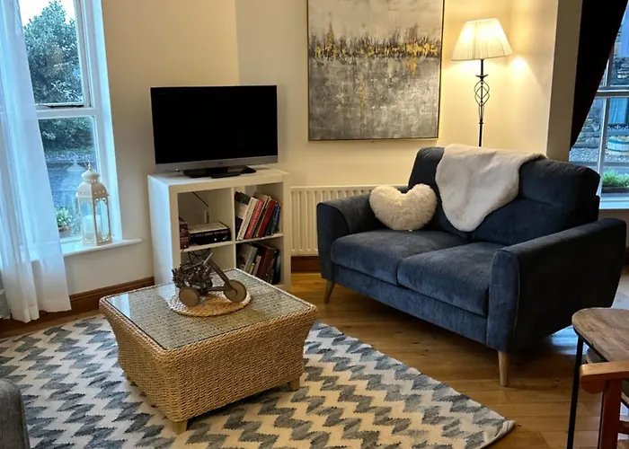 The Waterside Отель типа 