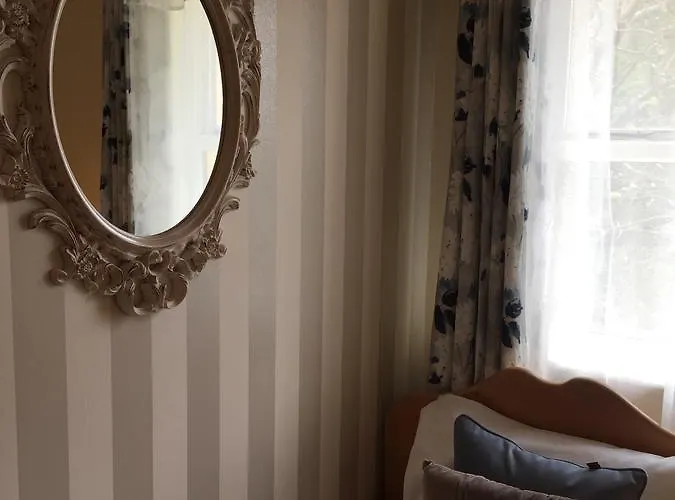 The Waterside Bed & Breakfast 3*